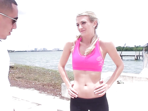 Workout Babe Amanda Tate Fucks For Fitness